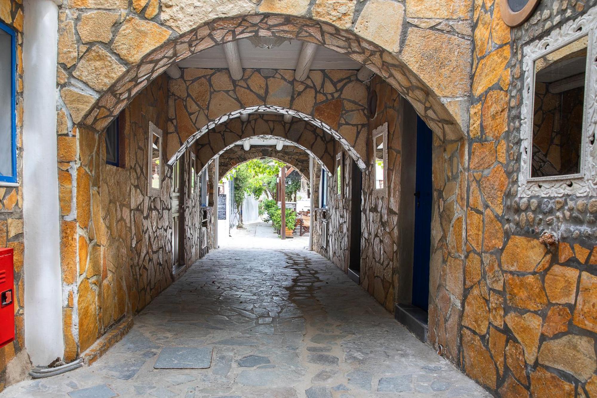 Vassilia On The Beach Serifos Livadakia Екстер'єр фото